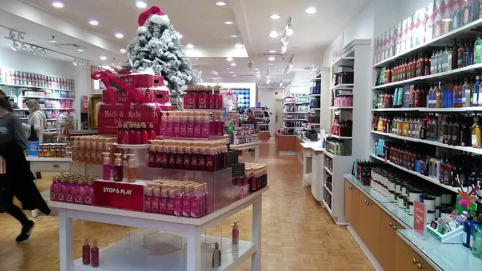 Bath & Body Works 9