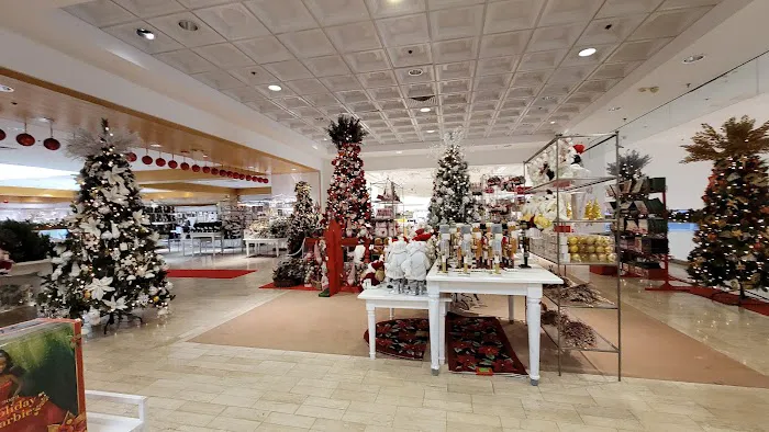 Macy's 1