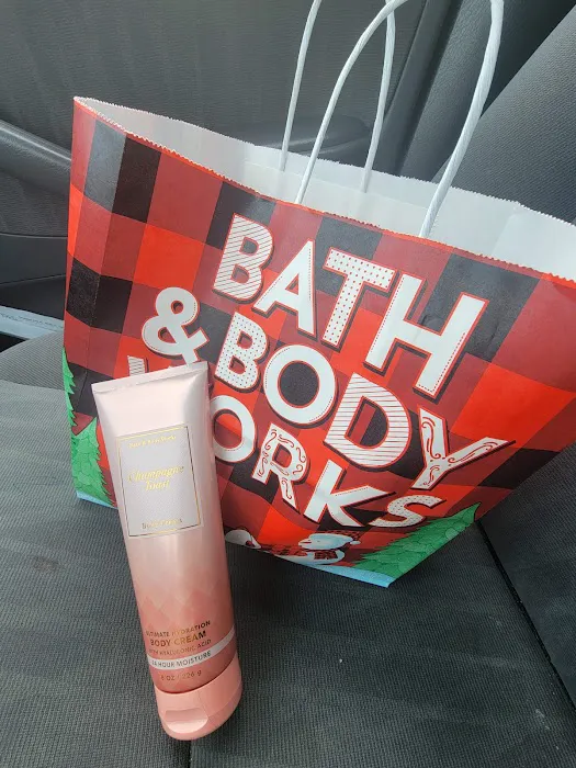 Bath & Body Works 2