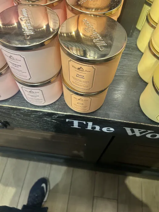 Bath & Body Works 6