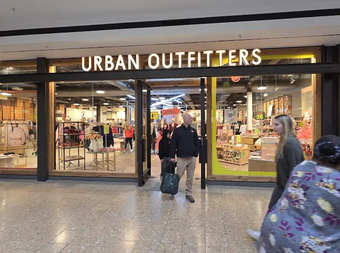 Urban Outfitters 6