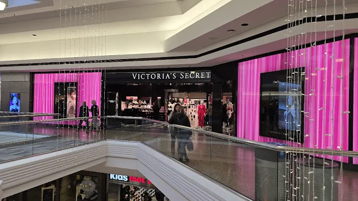 Victoria's Secret 8