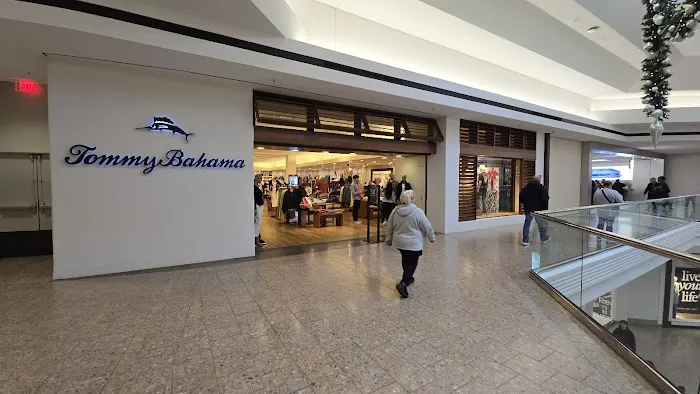 Tommy Bahama 3