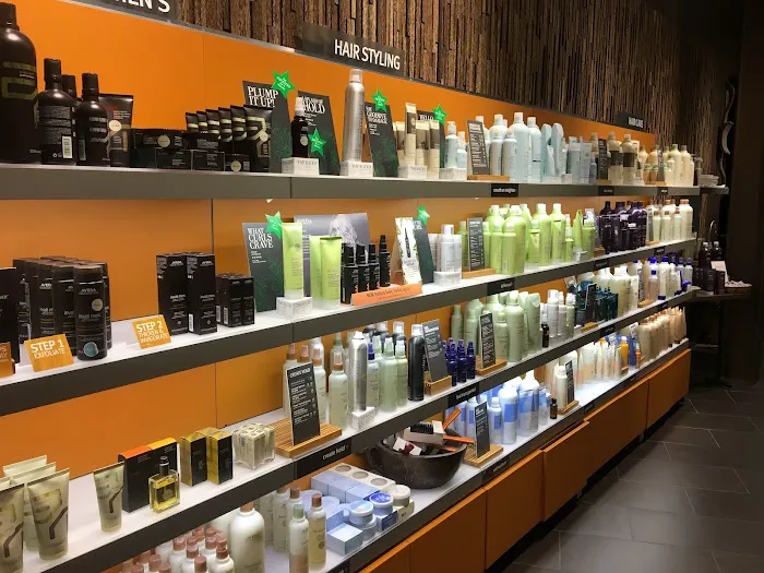 Aveda Store 4