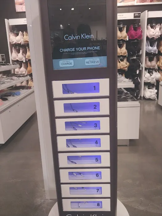 Calvin Klein 5