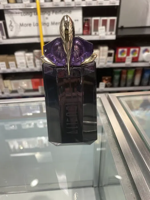 Perfumes 4U 3