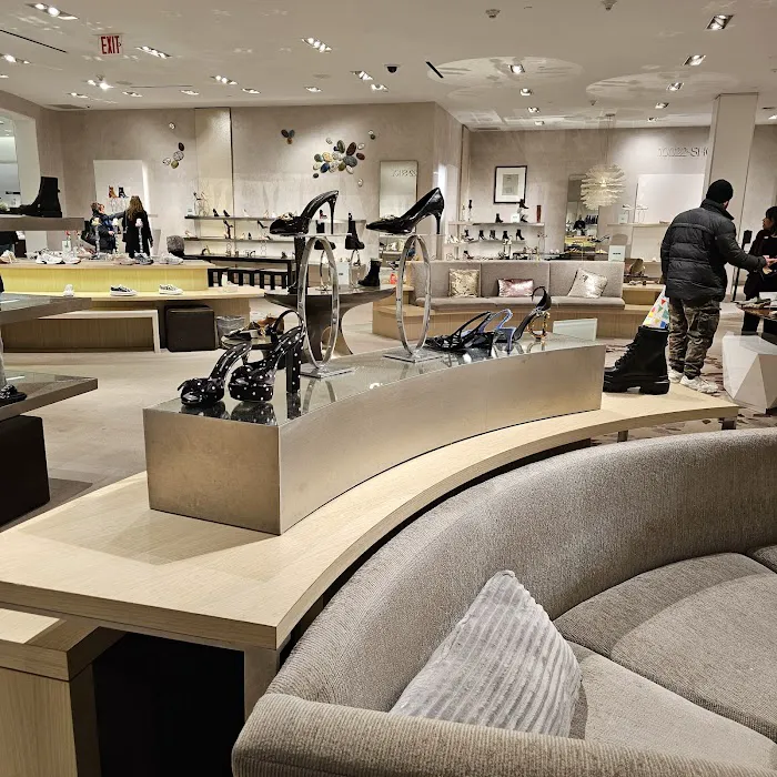 Saks Fifth Avenue 5