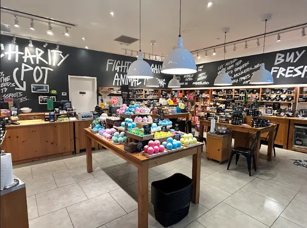 Lush Cosmetics Walt Whitman 2