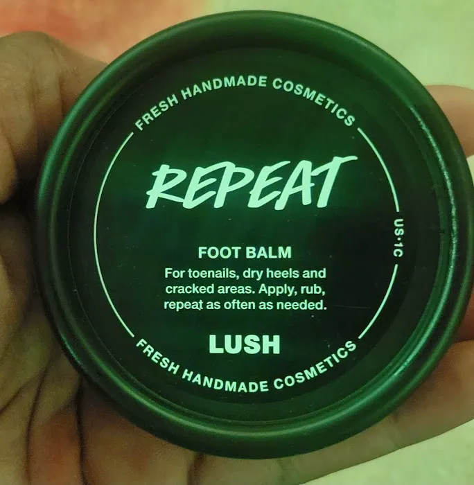 Lush Cosmetics Walt Whitman 4