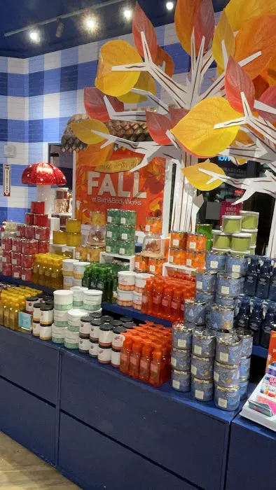 Bath & Body Works 4