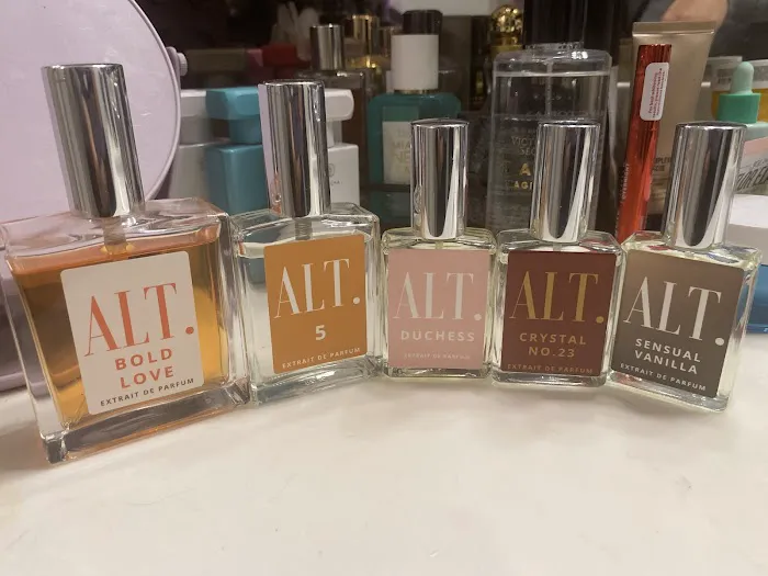 ALT. Fragrances Smith Haven Mall 5