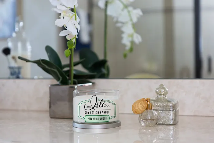 Isle Candle Co. 0