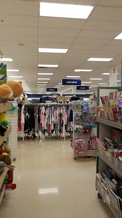 Marshalls & HomeGoods 4