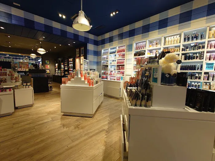 Bath & Body Works 2