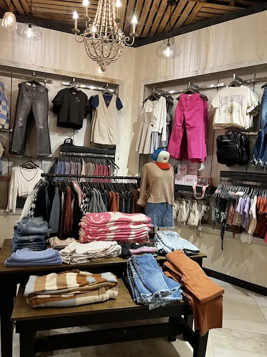 Altar'd State Mall of Georgia 6