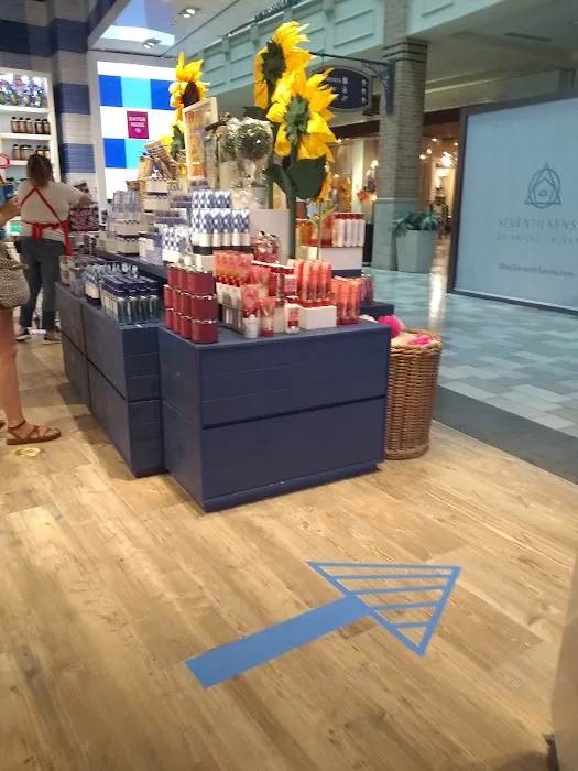 Bath & Body Works 8