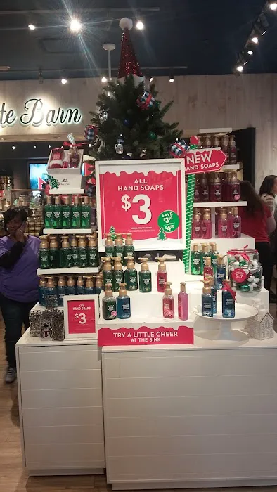Bath & Body Works 7
