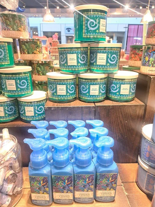 Bath & Body Works 8