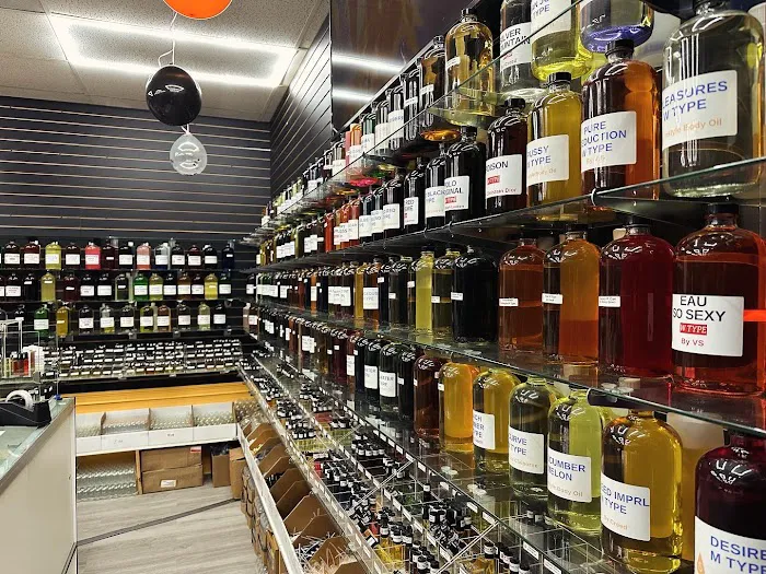 WORLD OF PERFUMES 7