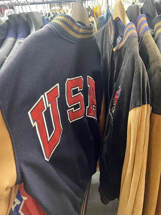 Ruben's Department Store 9