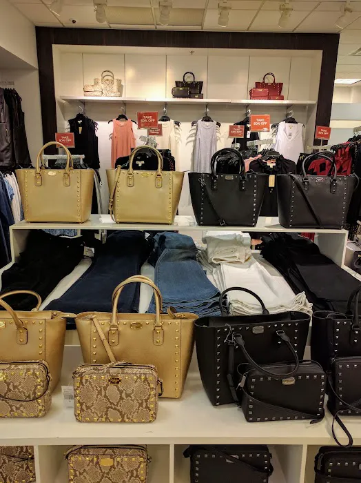 Michael Kors Outlet 5