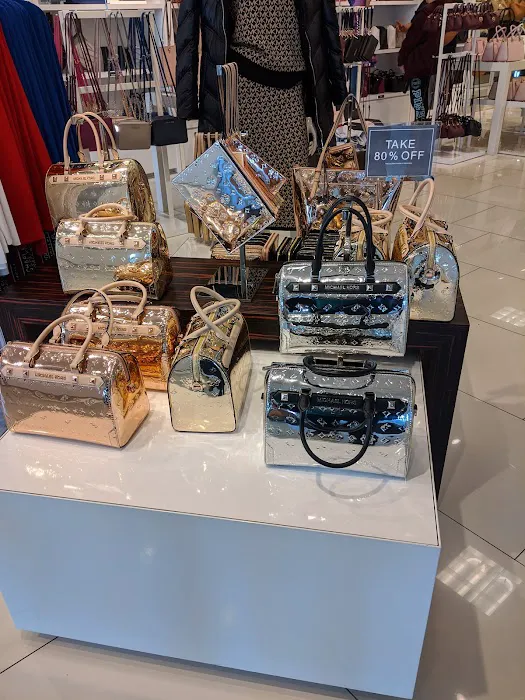 Michael Kors Outlet 6