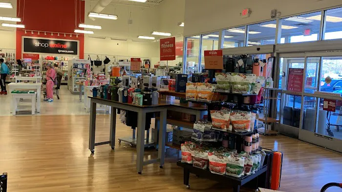 T.J. Maxx 0