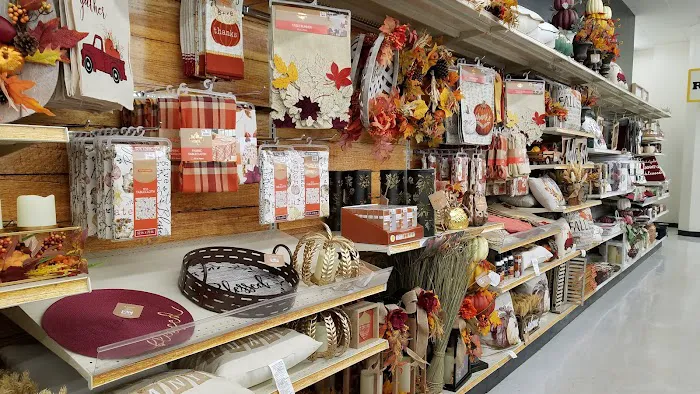 Big Lots 8