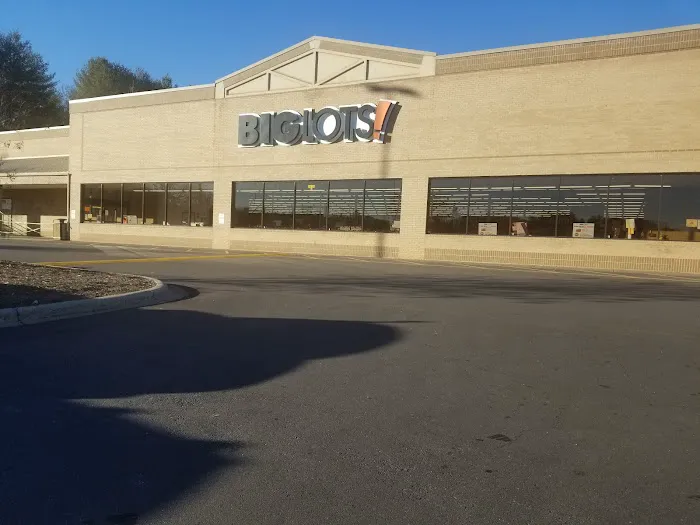 Big Lots 6