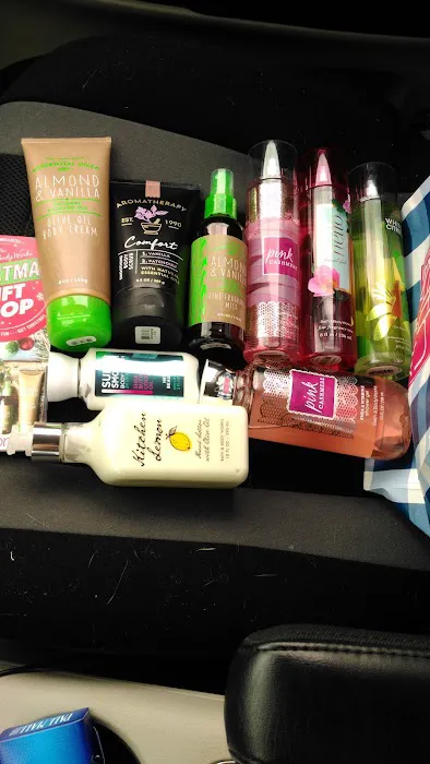 Bath & Body Works 2