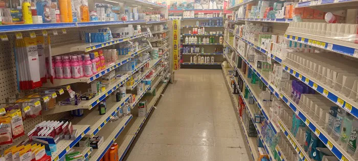 Roses Discount Store 0