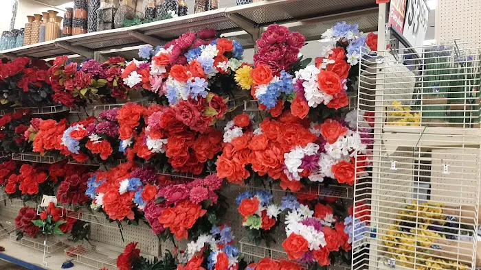 Roses Discount Store 3