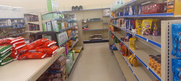 Roses Discount Store 4