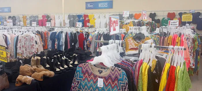 Roses Discount Store 5