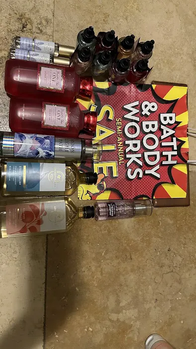 Bath & Body Works 6