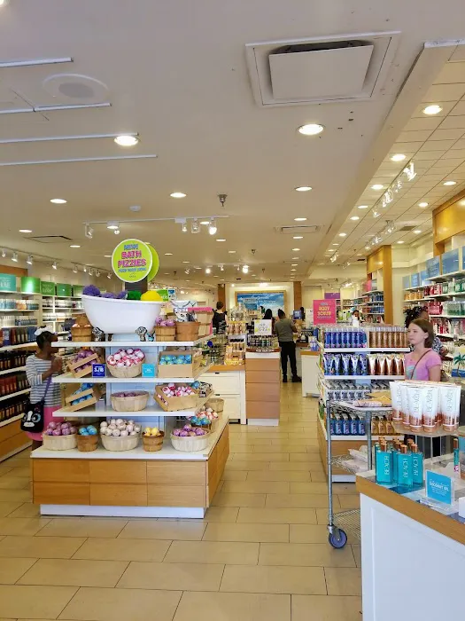Bath & Body Works 8