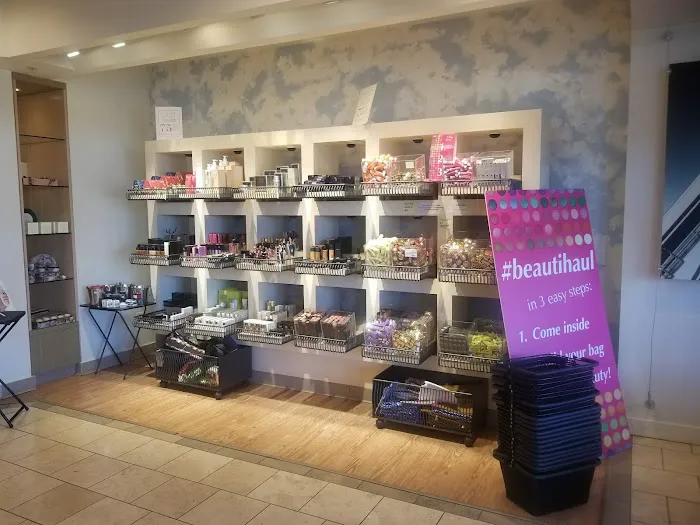The Cosmetics Company Store 2