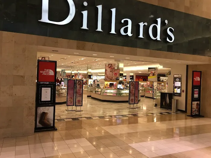 Dillard's 7