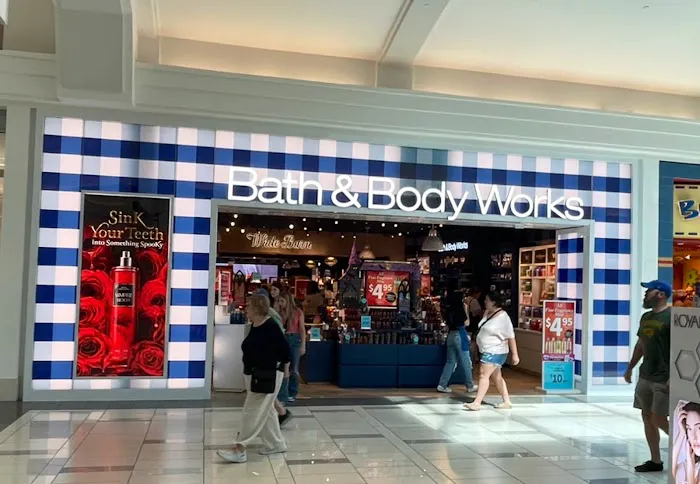 Bath & Body Works 8