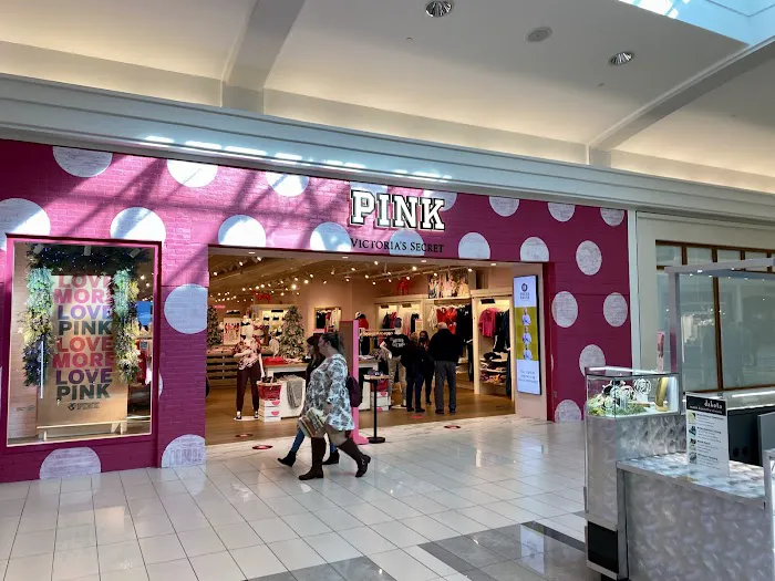 Victoria's Secret & PINK by Victoria's Secret 0
