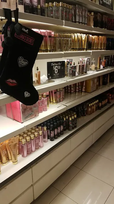 Victoria's Secret & PINK by Victoria's Secret 9