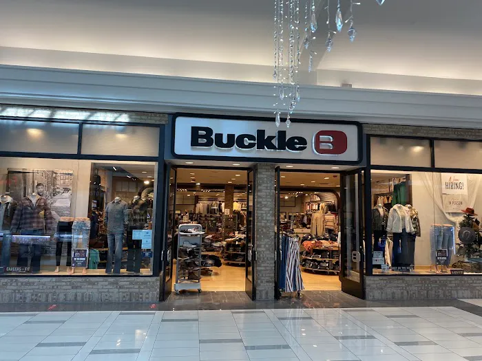 Buckle 1