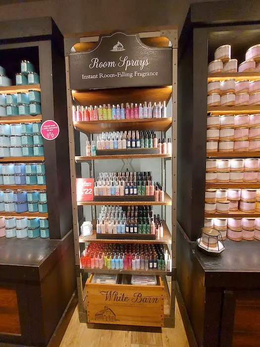 Bath & Body Works 2