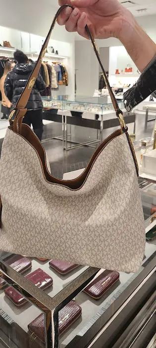 Michael Kors 6
