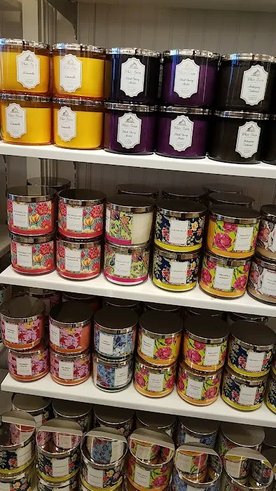Bath & Body Works 4
