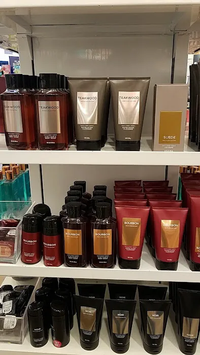 Bath & Body Works 9