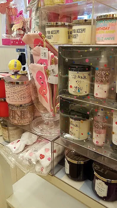 Bath & Body Works 6