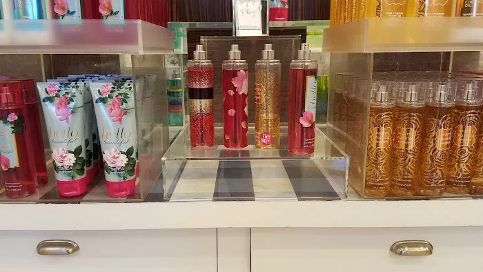 Bath & Body Works 7