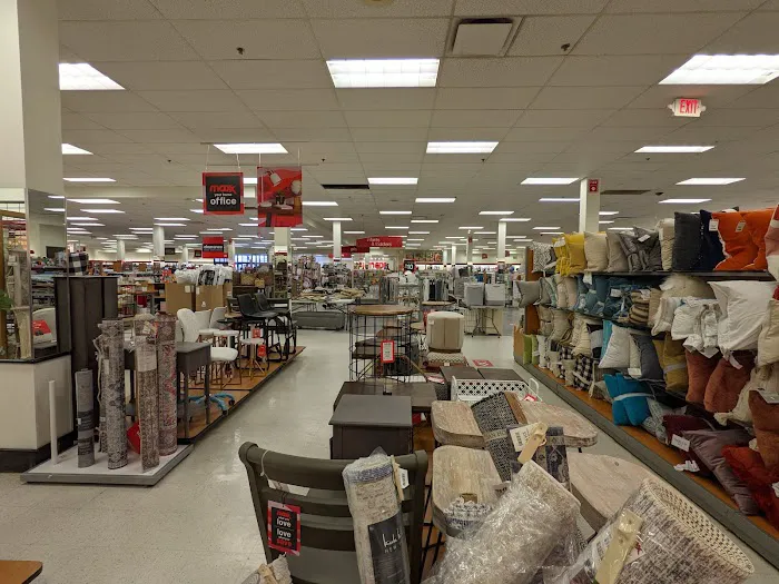 T.J. Maxx 4