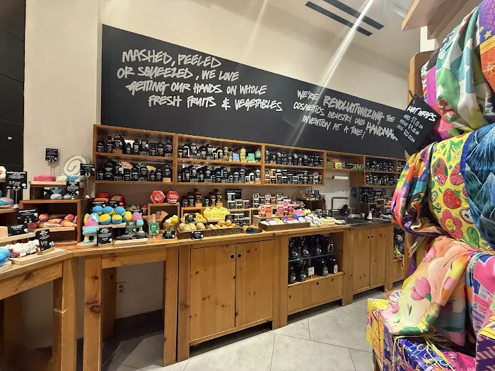 Lush Cosmetics Mohegan Sun 2